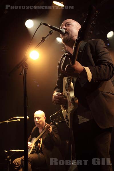 MICHAEL J SHEEHY AND THE HIRED MOURNERS - 2009-10-11 - PARIS - La Maroquinerie - Michael J. Sheehy - Patrick McCarthy